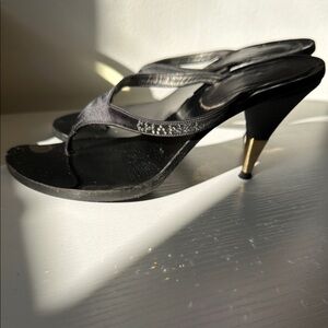 Black Women's Mid Heel Thong Sandals